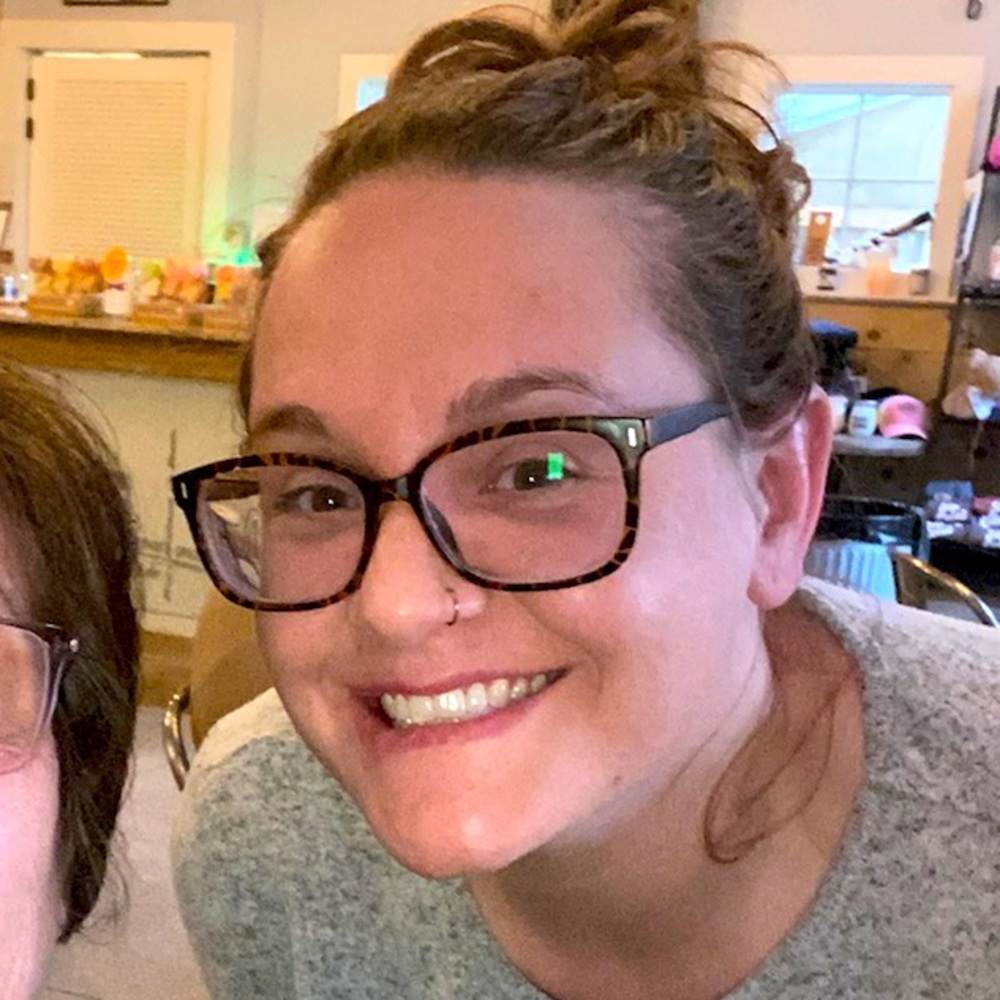 Meet your Posher, Katherine